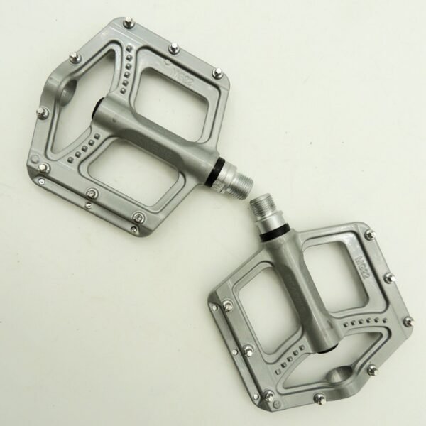 MG22 Mountain Bike Pedals with Molybdenum Steel Body & 3-Bearing System