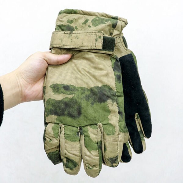 Russian military-issued VKBO 3.0 Ruins camouflage winter five-finger cold-proof gloves for tactical operations, thick version.